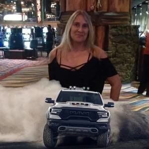 Meet your Posher, Sherrie